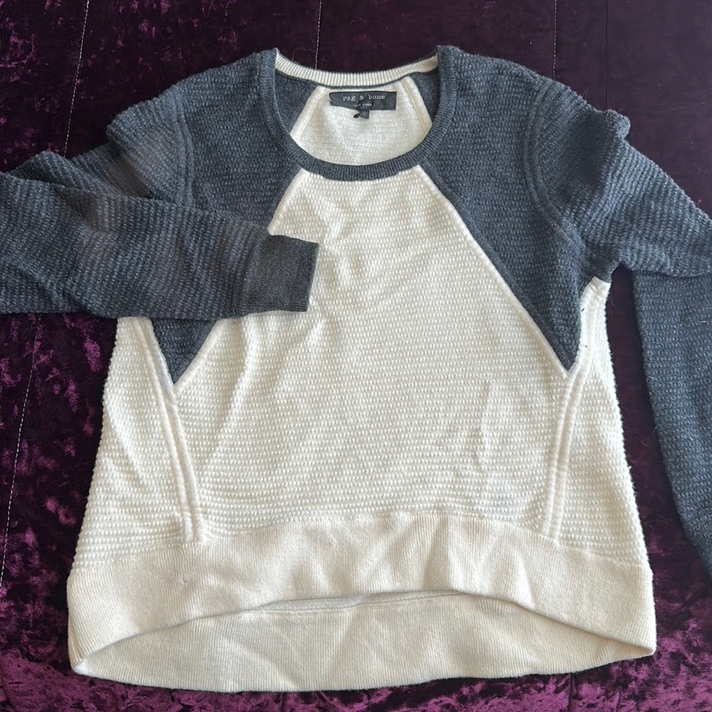 USED. Rag & bone size small